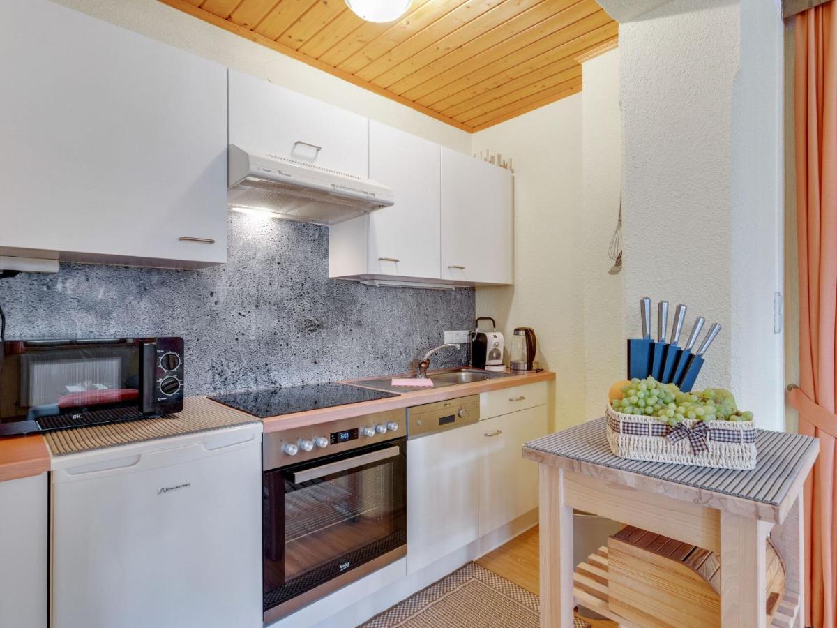 Lively Flat Near A Ski Resort In ฟิสส์ ภายนอก รูปภาพ