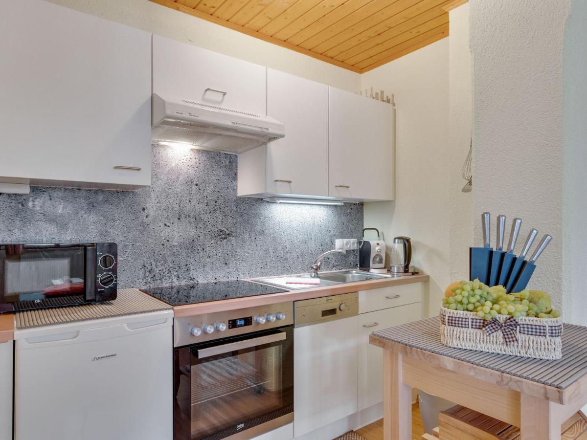 Lively Flat Near A Ski Resort In ฟิสส์ ภายนอก รูปภาพ