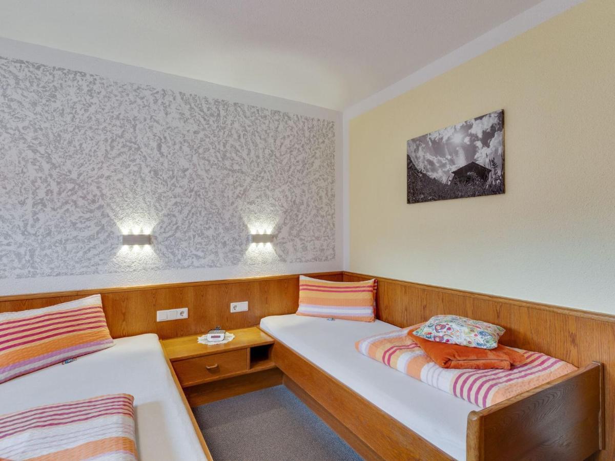 Lively Flat Near A Ski Resort In ฟิสส์ ภายนอก รูปภาพ