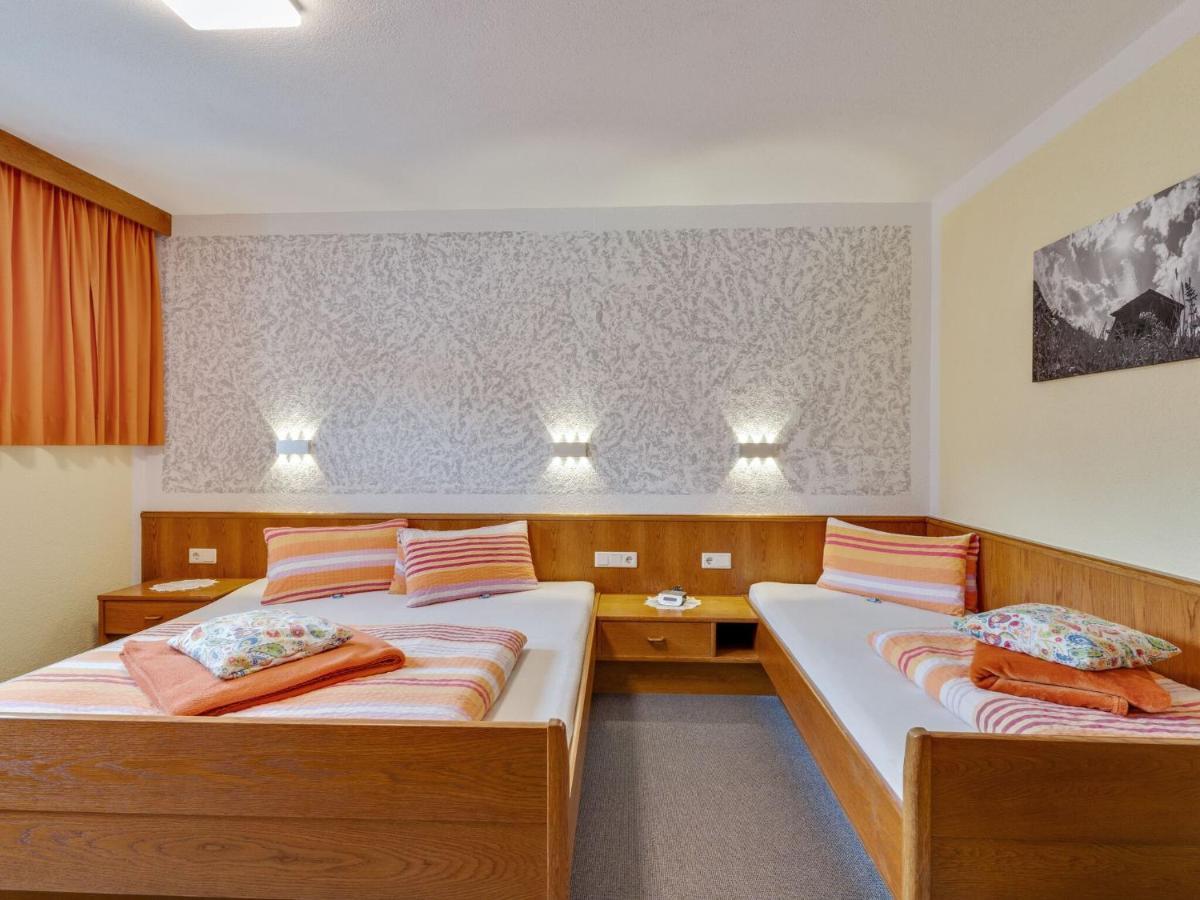 Lively Flat Near A Ski Resort In ฟิสส์ ภายนอก รูปภาพ